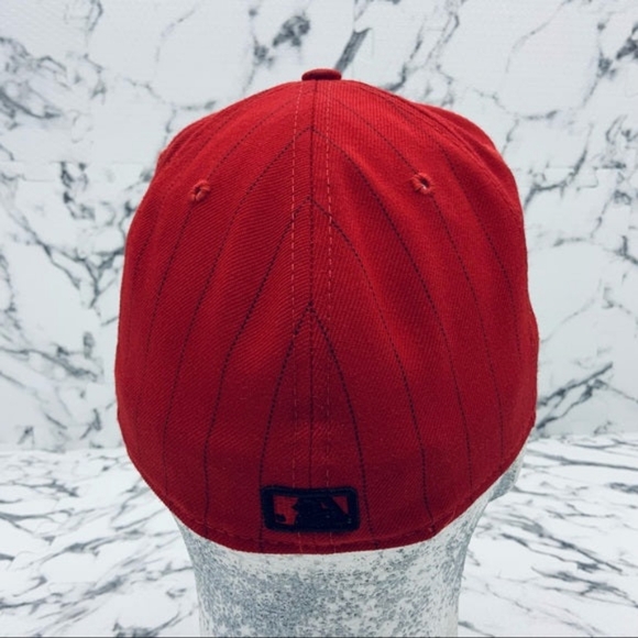 Men's New Era Cap MLB NY Yankees Red | Black Pinstripes 59FIFTY NWT - Picture 4 of 5